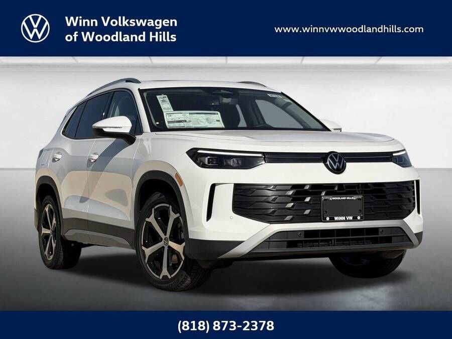 2026 VOLKSWAGEN Tiguan