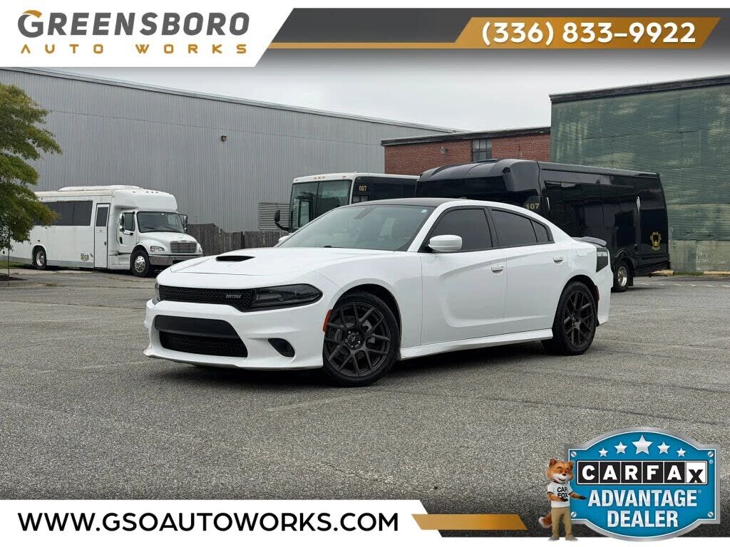 2017 DODGE Charger