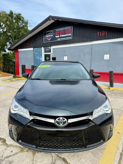 2017 TOYOTA Camry