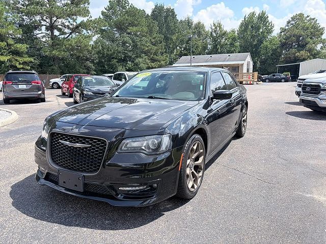 2017 CHRYSLER 300