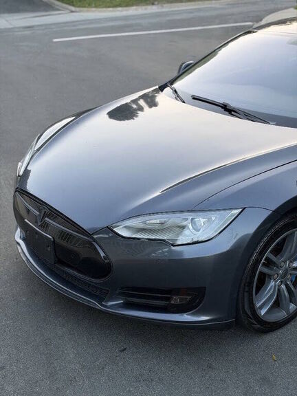 2014 TESLA Model S