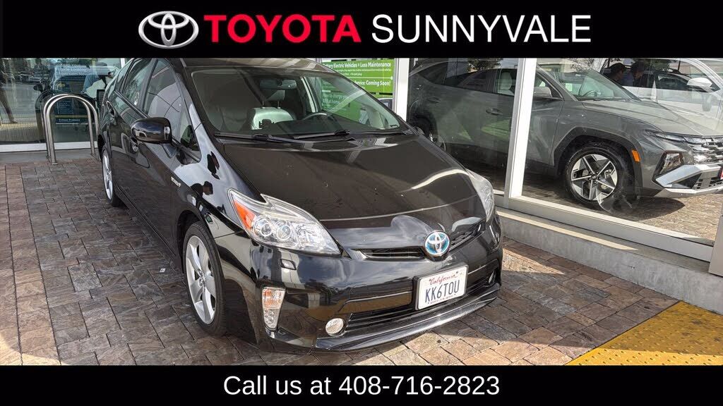 2013 TOYOTA PRIUS