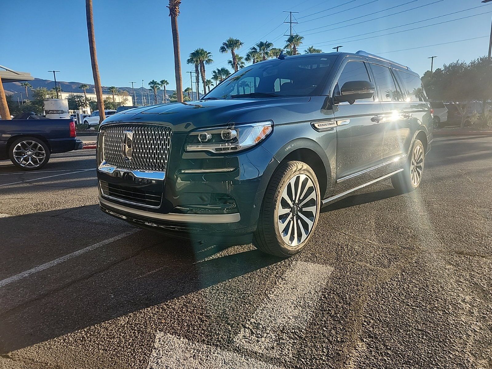 2024 LINCOLN Navigator L