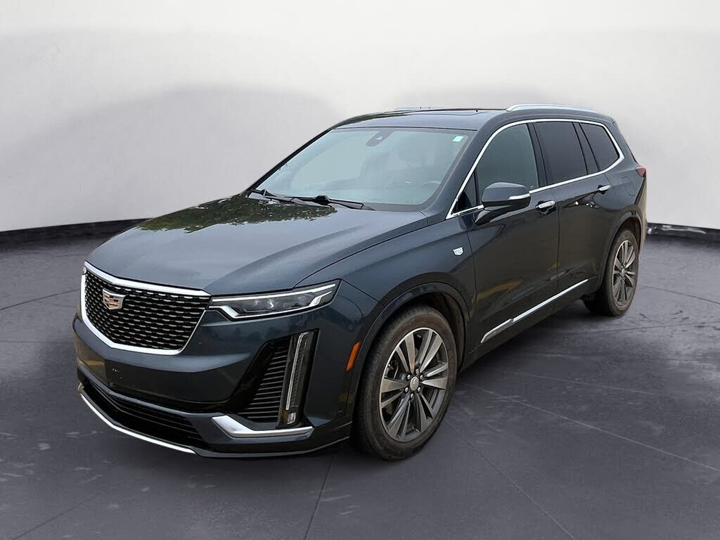 2021 CADILLAC XT6