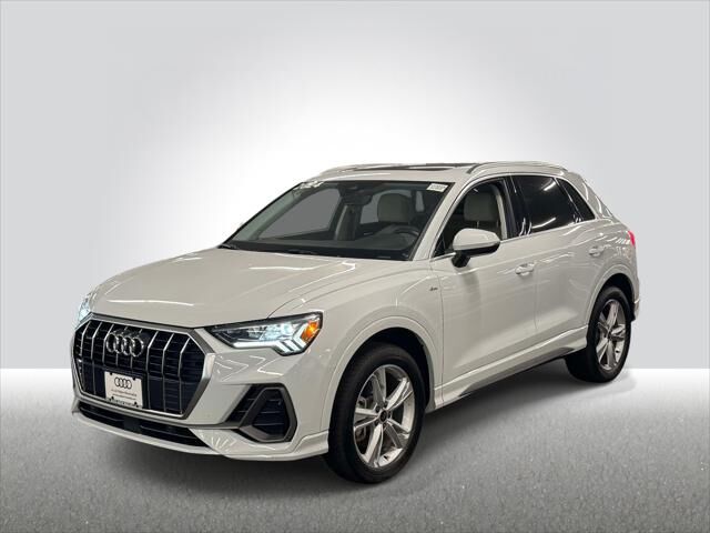 2024 AUDI Q3