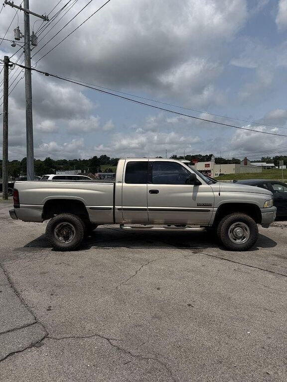 1999 DODGE Ram