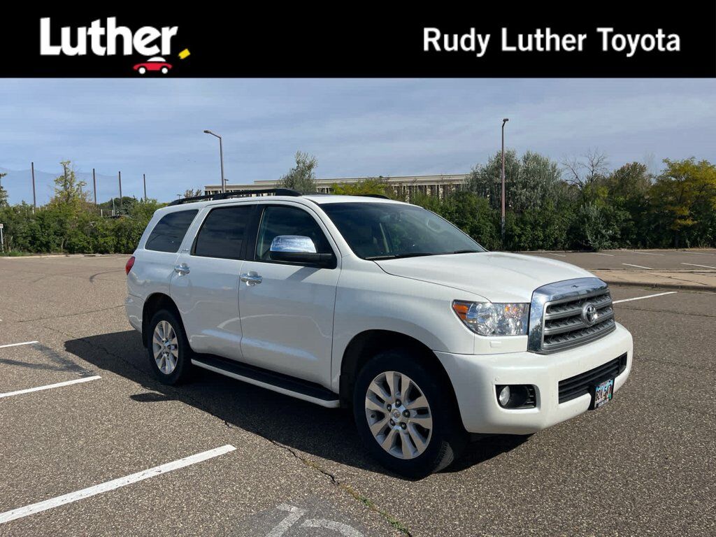 2016 TOYOTA Sequoia