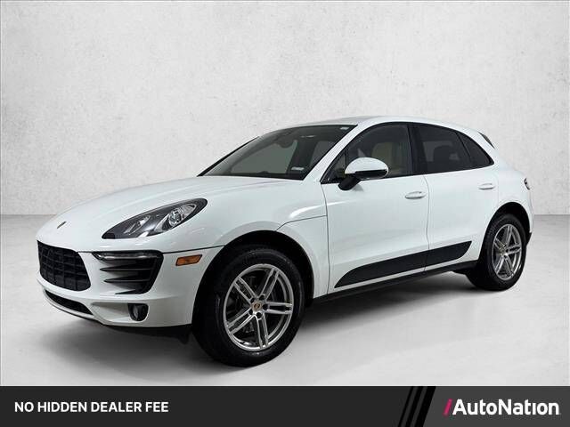 2018 PORSCHE Macan