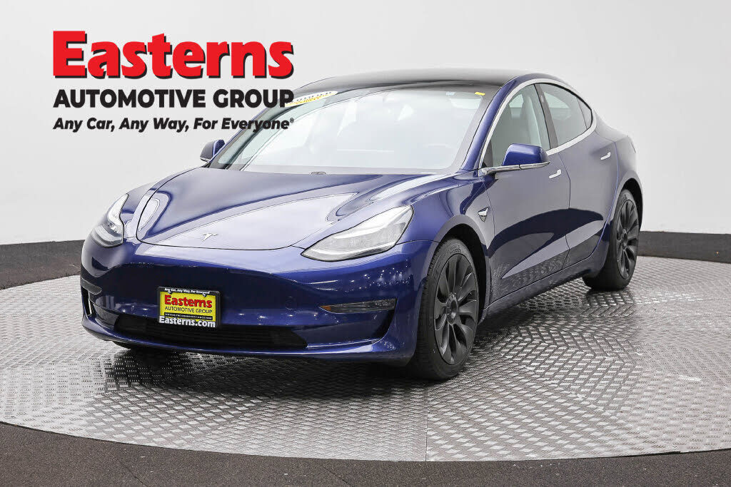 2020 TESLA Model 3