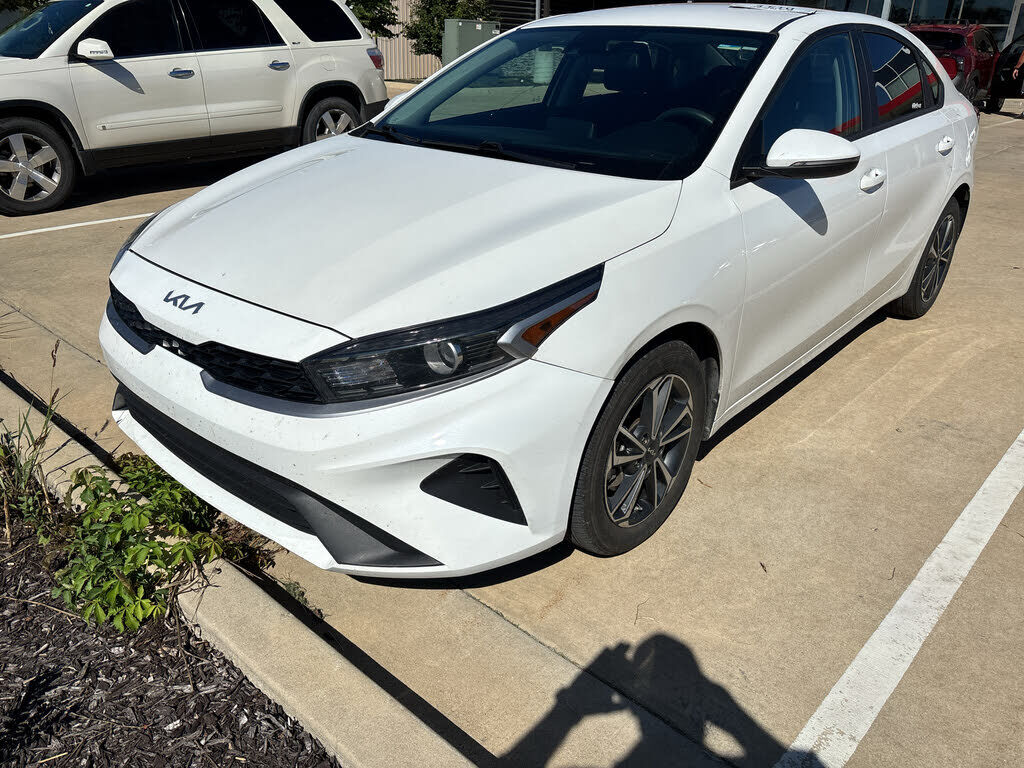 2023 KIA Forte