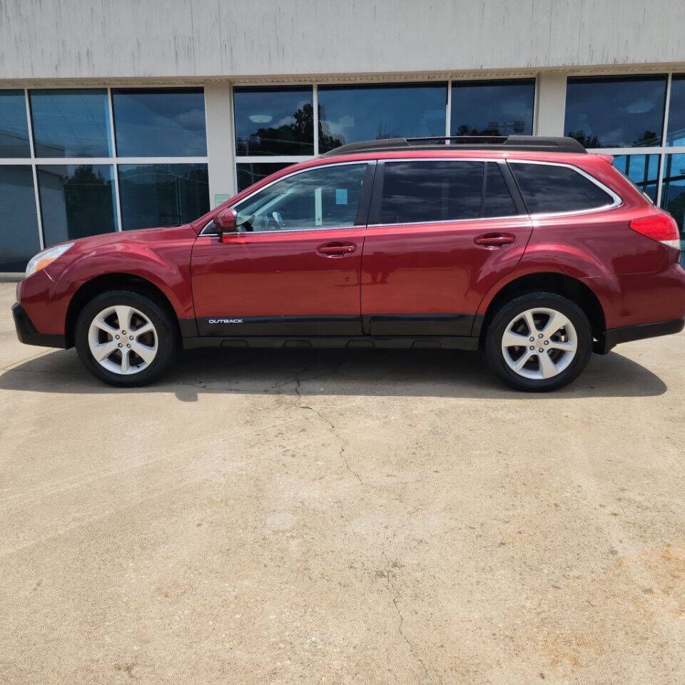 2014 SUBARU Outback
