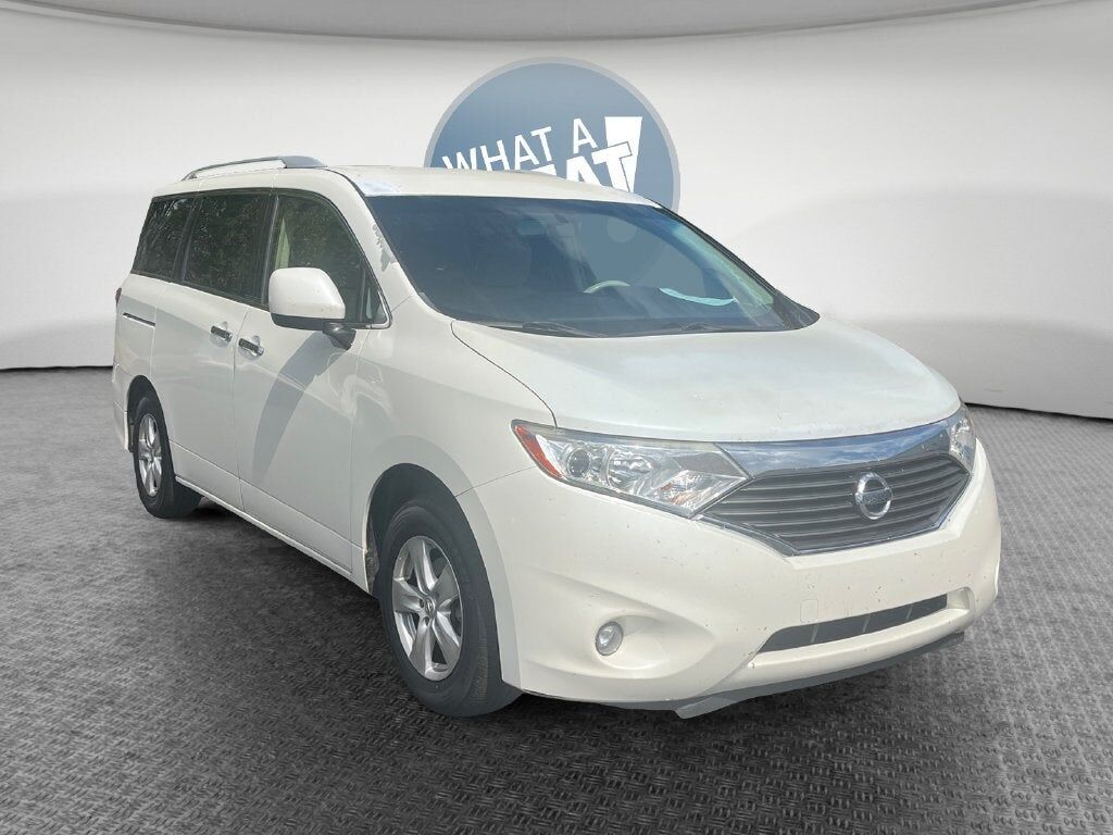 2017 NISSAN Quest
