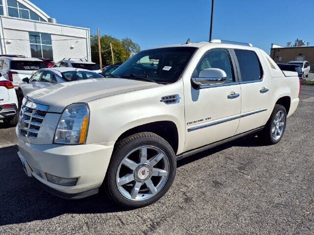 2013 CADILLAC Escalade