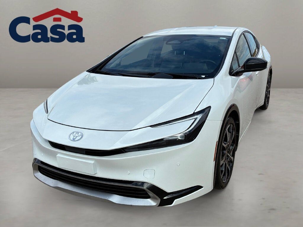 2025 TOYOTA Prius