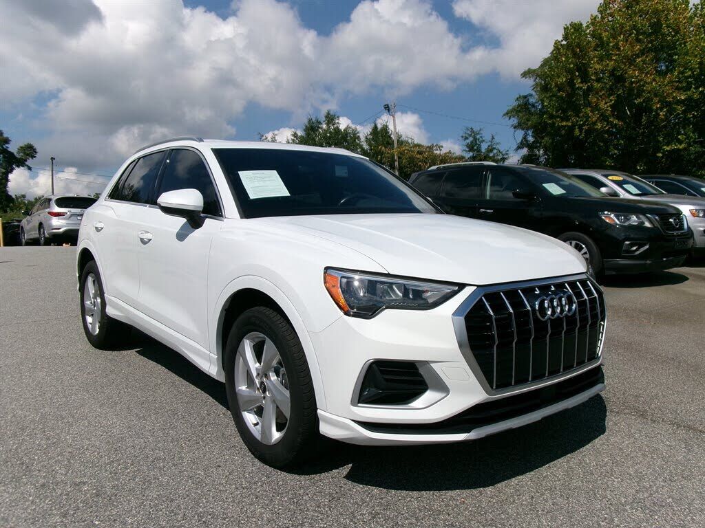 2021 AUDI Q3