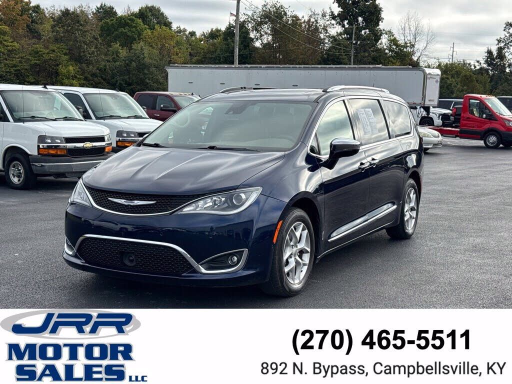 2019 CHRYSLER Pacifica