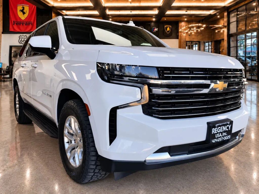 2021 CHEVROLET Suburban
