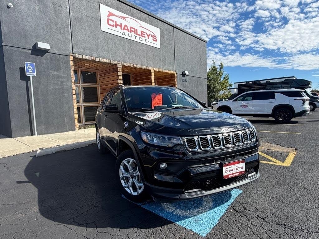 2025 JEEP Compass