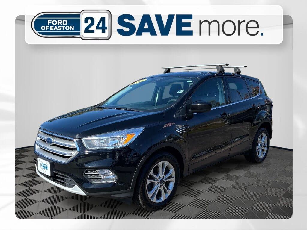 2017 FORD Escape