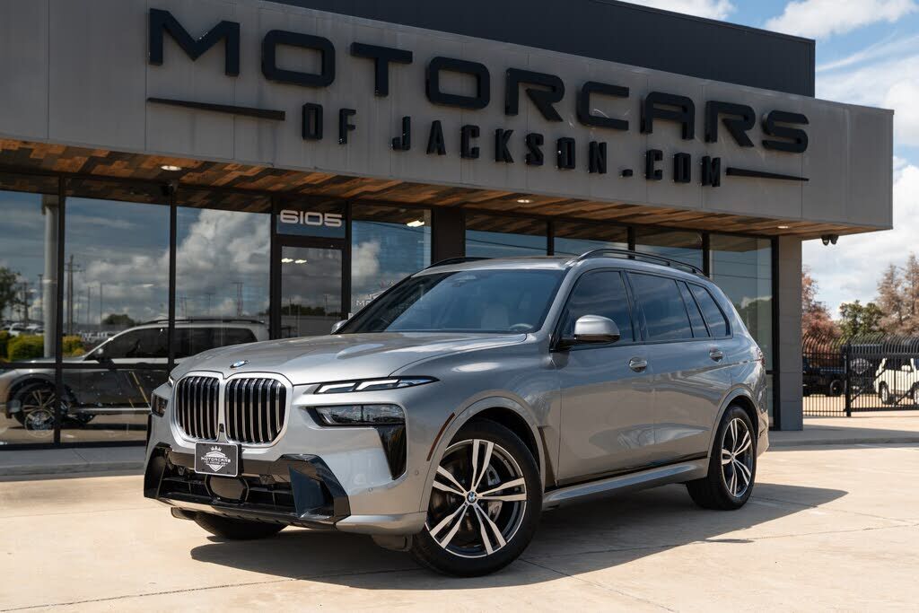 2026 BMW X7