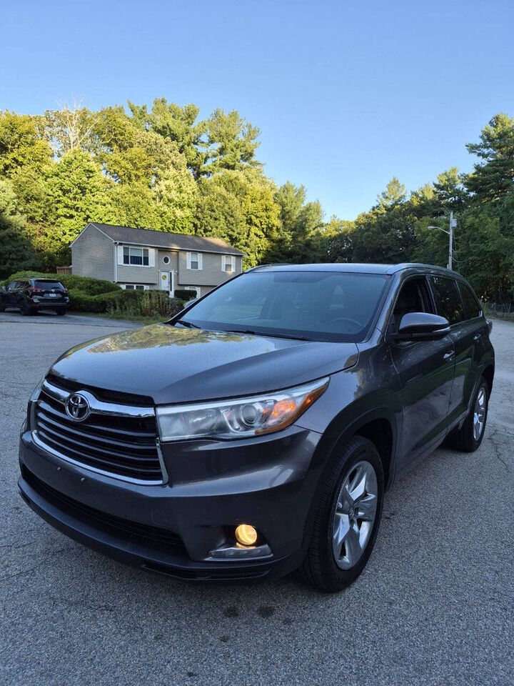 2016 TOYOTA Highlander