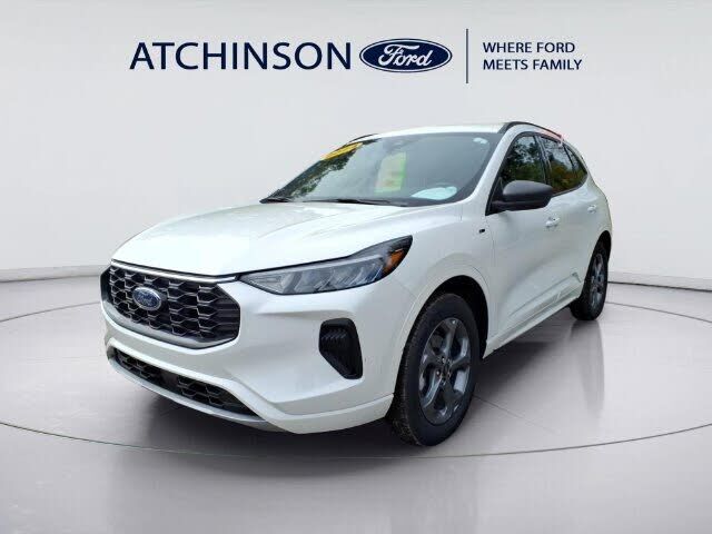 2024 FORD Escape