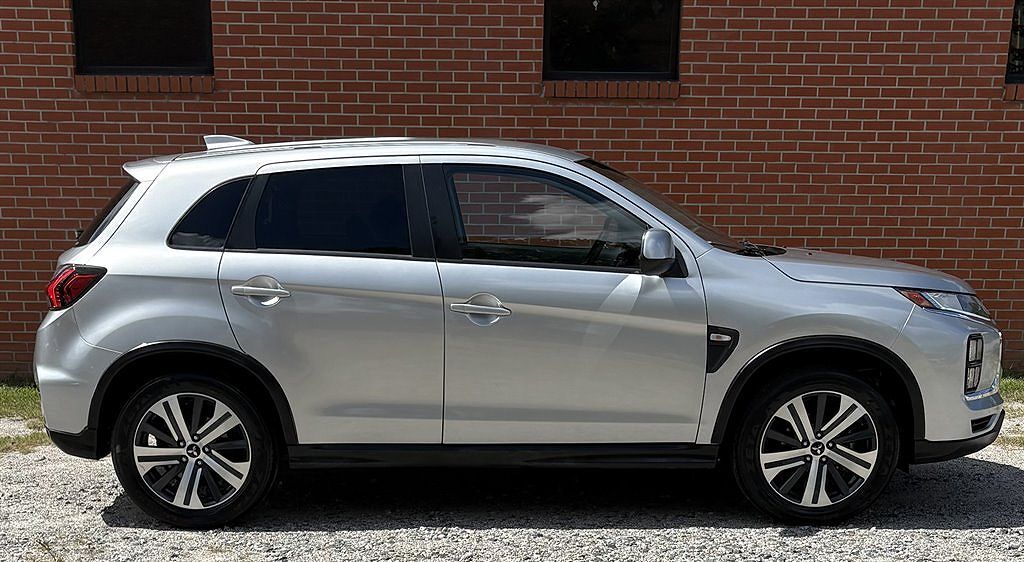 2024 MITSUBISHI Outlander Sport