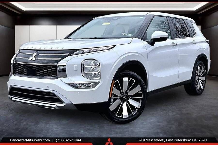 2026 MITSUBISHI Outlander