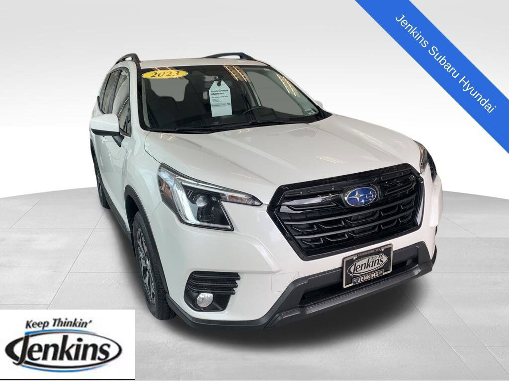 2023 SUBARU Forester