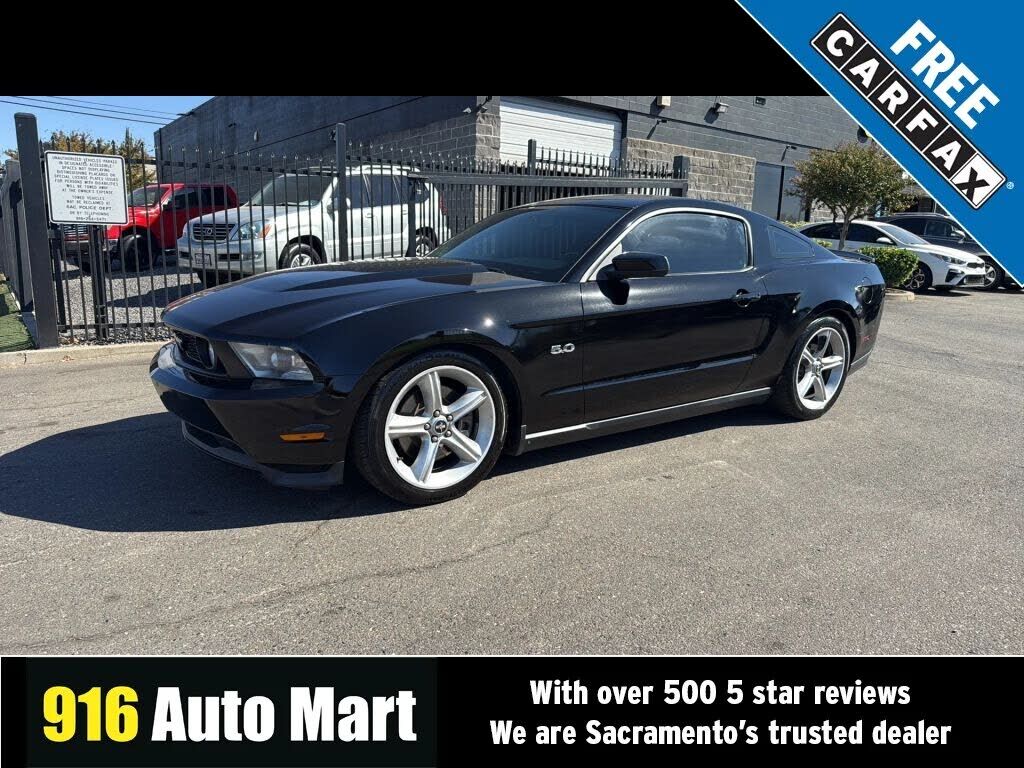 2011 FORD Mustang