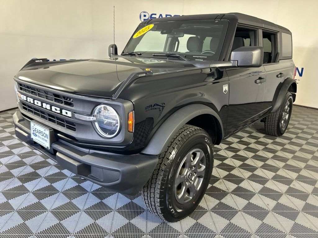 2025 FORD Bronco