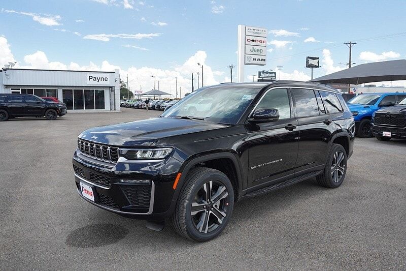 2027 JEEP Grand Cherokee L