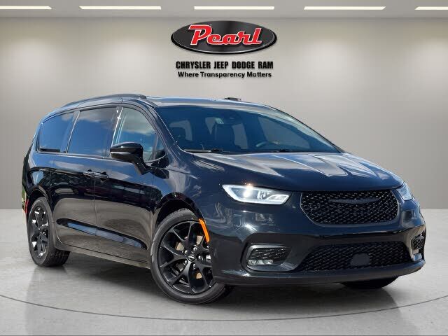 2025 CHRYSLER Pacifica