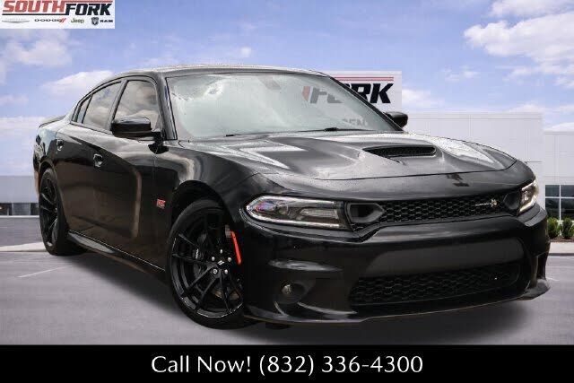 2020 DODGE Charger