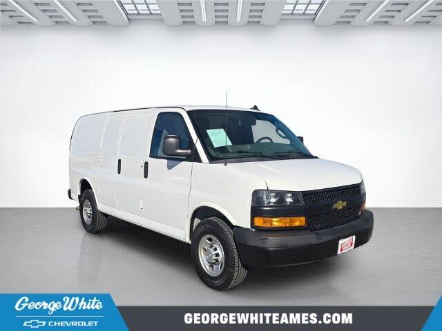 2019 CHEVROLET Express