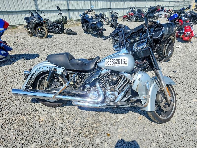 2015 HARLEY DAVIDSON Street Glide Special