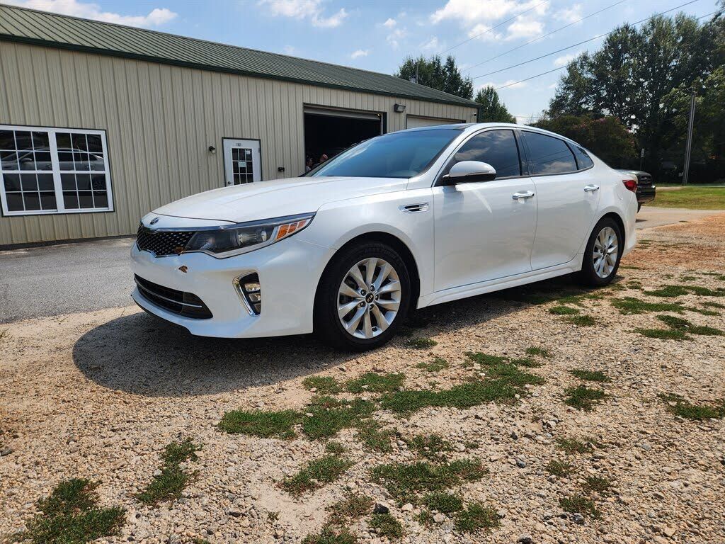 2018 KIA Optima