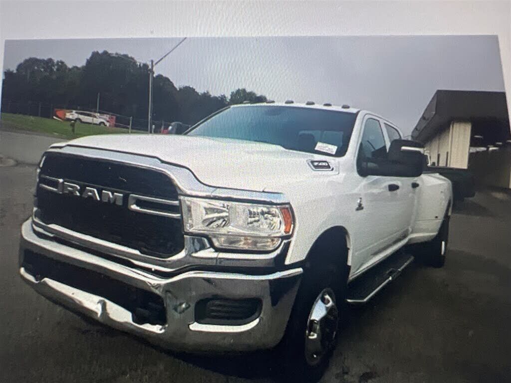 2023 RAM 3500