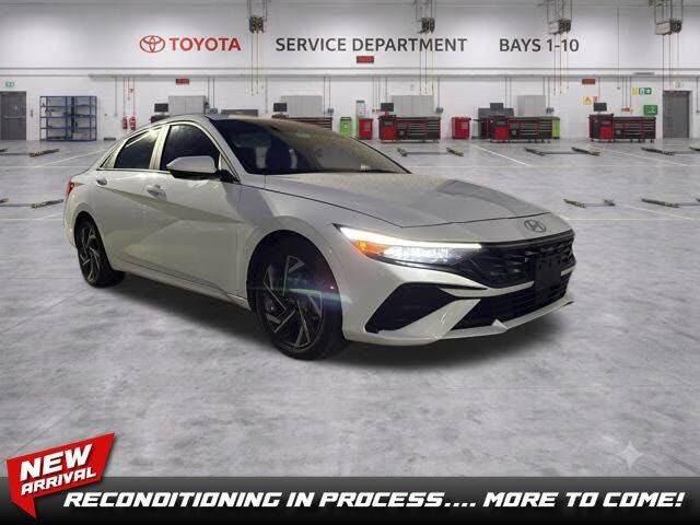2025 HYUNDAI Elantra