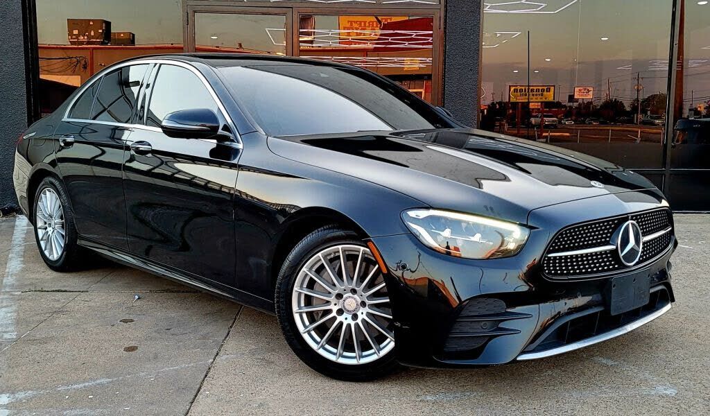 2021 MERCEDES-BENZ E-Class