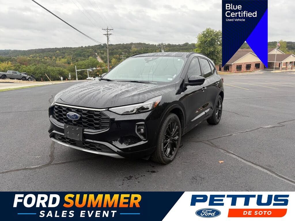 2023 FORD Escape
