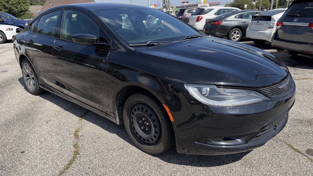 2016 CHRYSLER 200