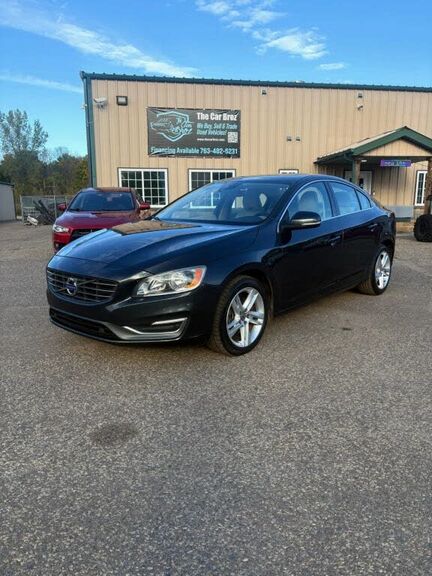 2015 VOLVO S60