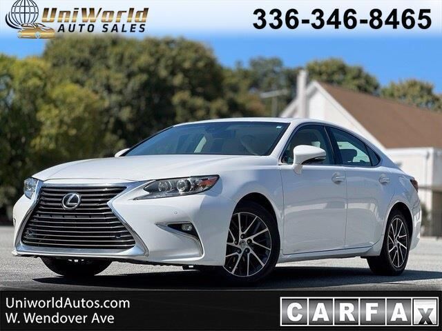 2016 LEXUS ES