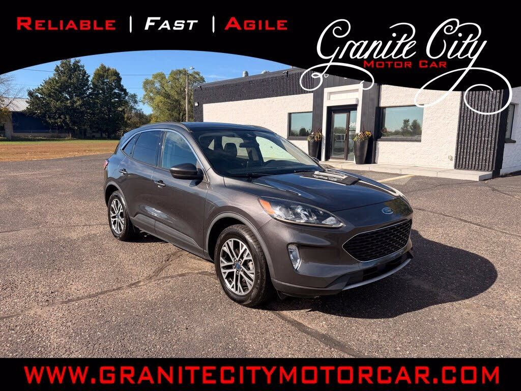 2020 FORD Escape