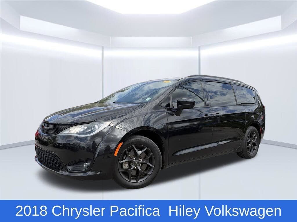 2018 CHRYSLER Pacifica