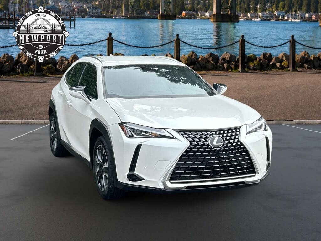 2022 LEXUS UX