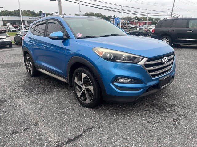 2017 HYUNDAI Tucson