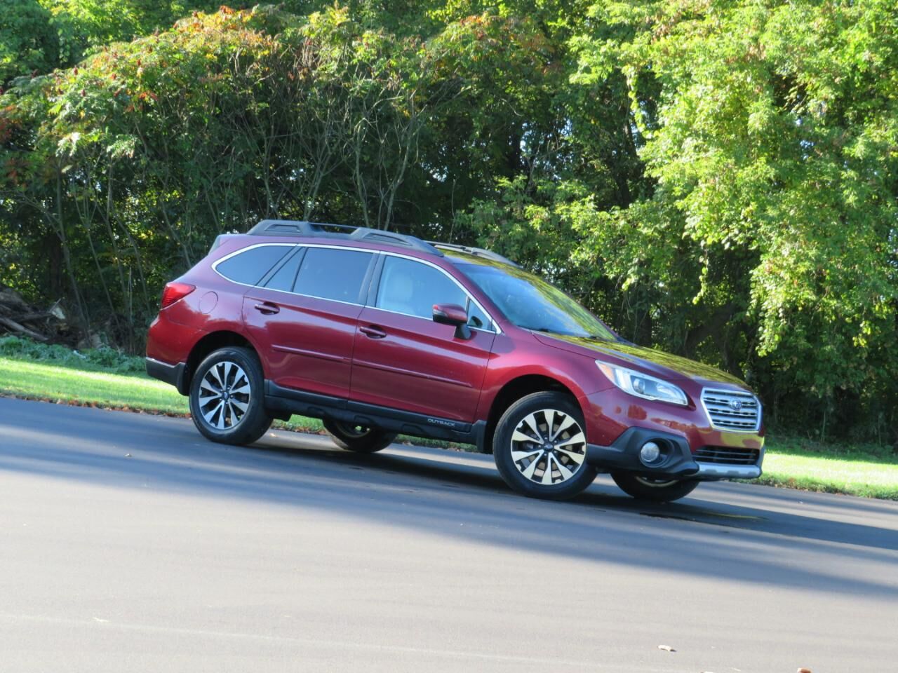2016 SUBARU Outback