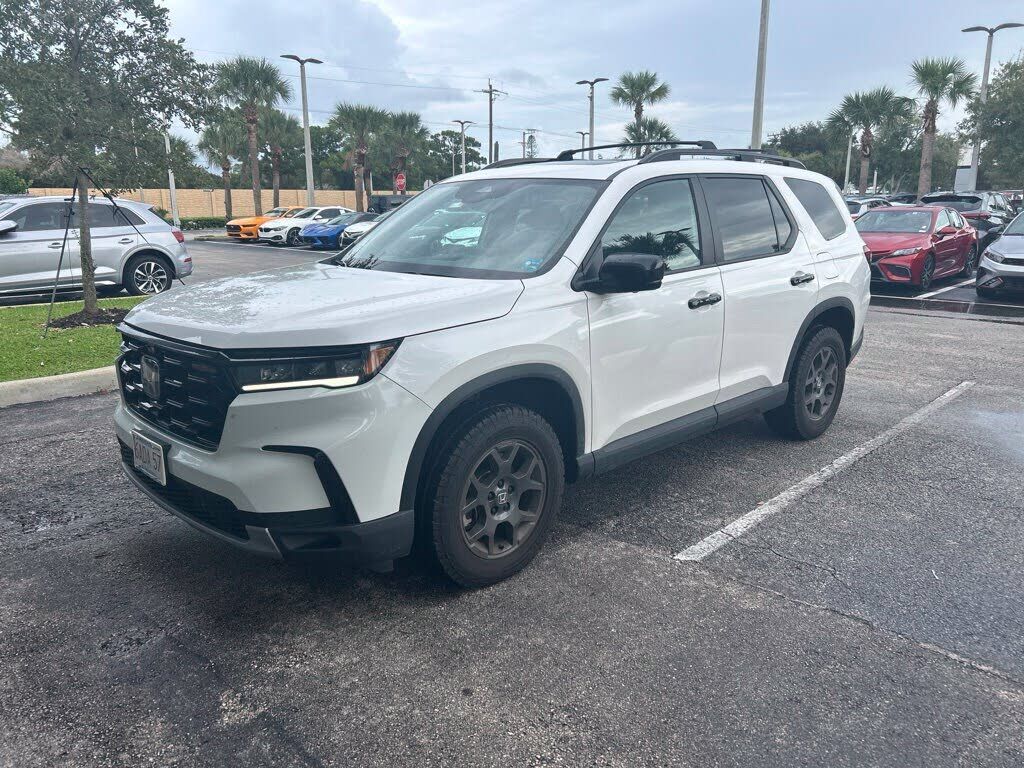 2025 HONDA Pilot
